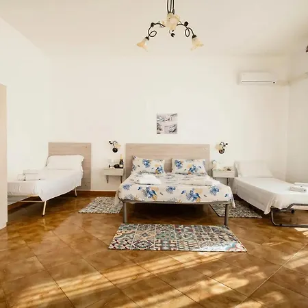 In Bb - Abissi Vista Mare Bb Controvento Guest house *